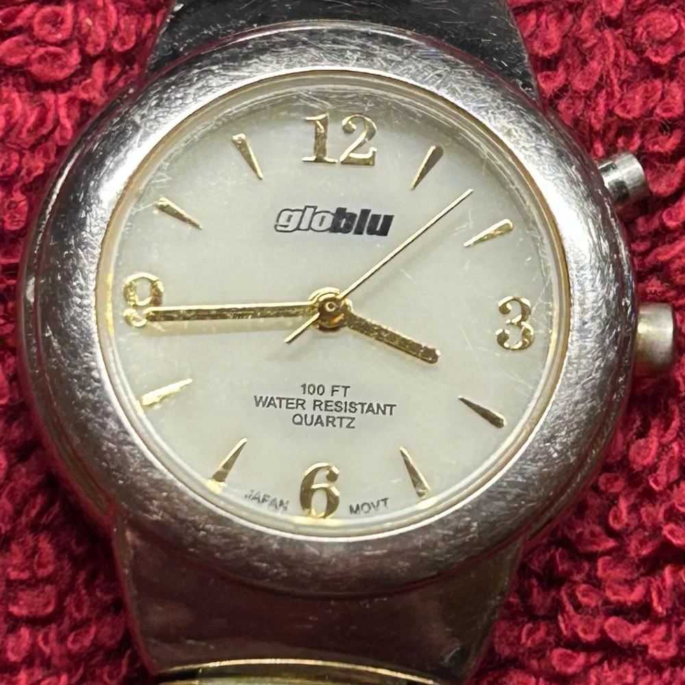 VTG GoBlu Illuminating Wristwatch Round White Face Silver & Gold Tone Band